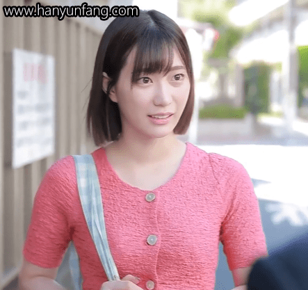 美谷朱里(Mitani Akari)